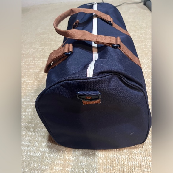 Herschel Novel Navy and Tan 43 L Duffel Bag - Picture 7 of 7